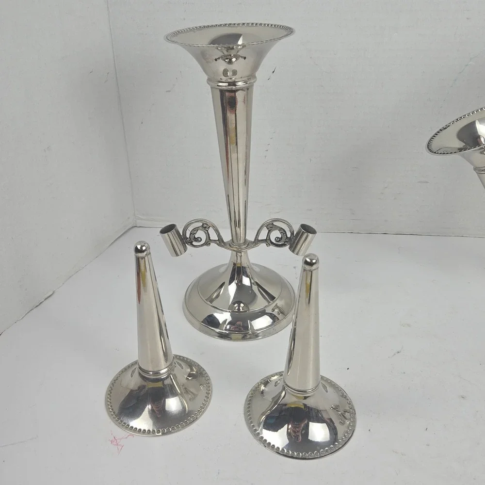Vintage Silver-plated 3-Arm Trumpet Epergne Beaded Edge Vases 9.5x11